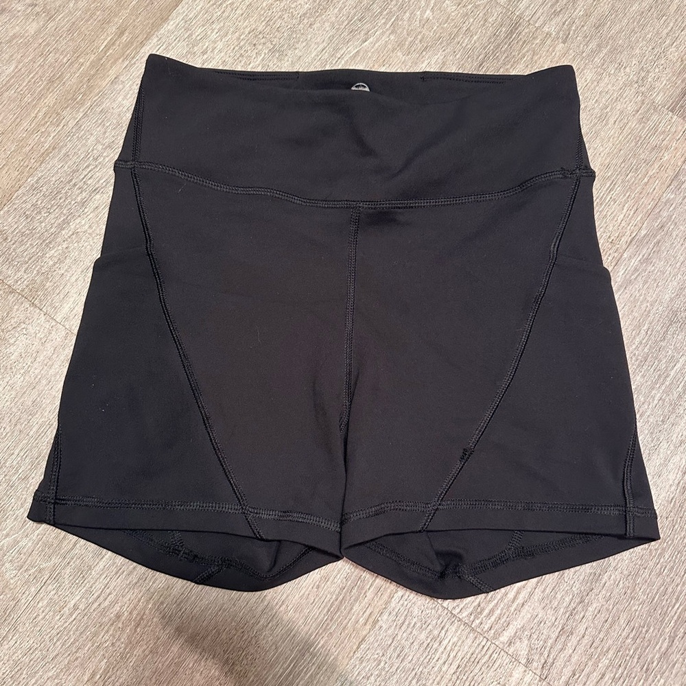 FREESPIRITOUTLET Shorts